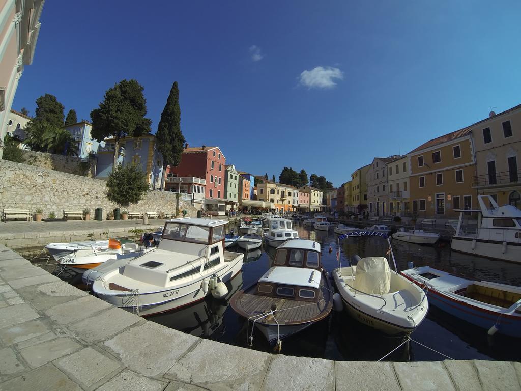 Bed&Breakfast Saturn Veli Lošinj Zewnętrze zdjęcie
