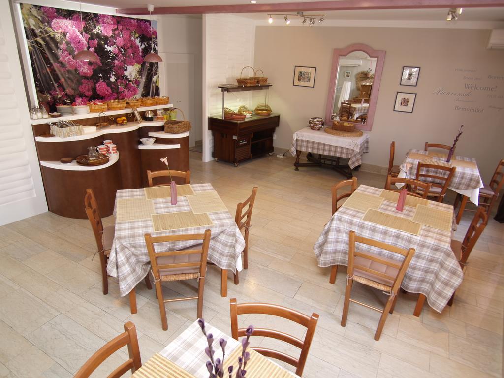 Bed&Breakfast Saturn Veli Lošinj Zewnętrze zdjęcie