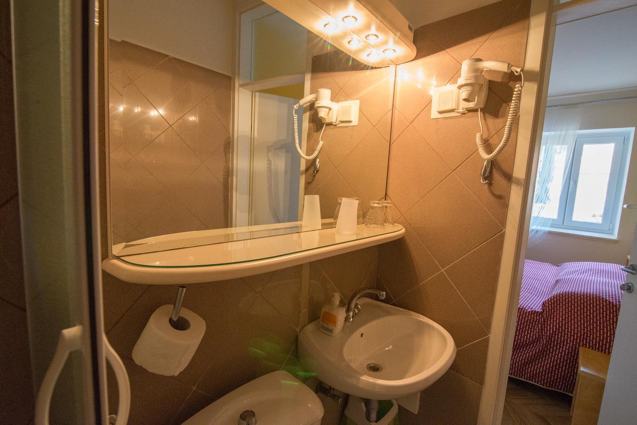 Bed&Breakfast Saturn Veli Lošinj Zewnętrze zdjęcie